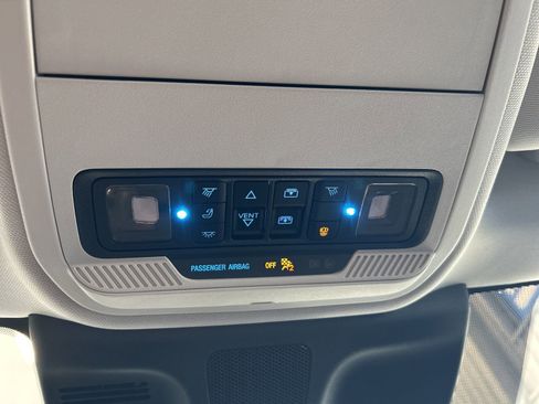 New 2025 Ford Expedition Max Platinum w/ Driver's Package image 34