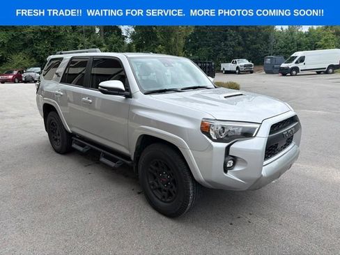 Used 2024 Toyota 4Runner TRD Off-Road Premium w/ Moonroof Package AWD/4WD image 8