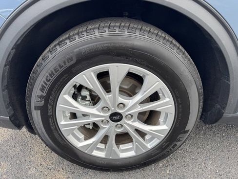 Used 2023 Ford Escape Active w/ Cold Weather Package image 12