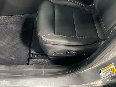 Used 2024 Chevrolet Trax ACTIV FWD image 22