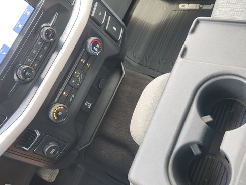 Used 2023 Ford F150 XLT RWD image 14
