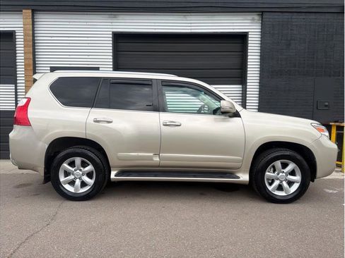 Used 2011 Lexus GX 460 Premium AWD/4WD image 10