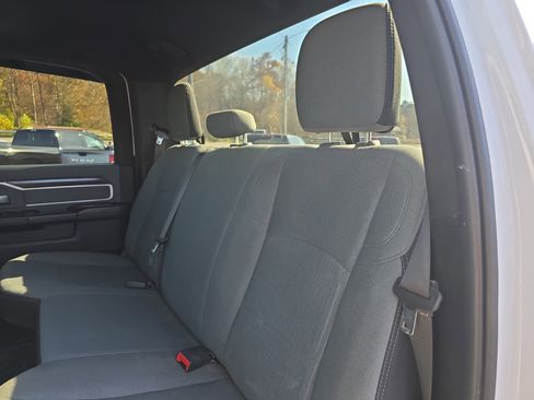 Used 2021 RAM 2500 Big Horn image 14