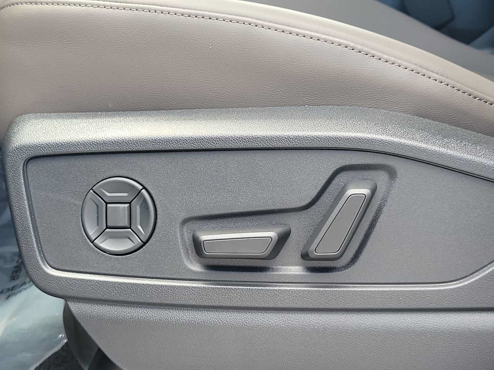 New 2026 Audi Q5 2.0T AWD/4WD image 16