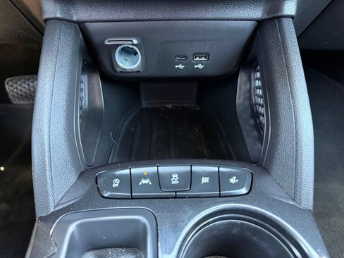 Certified 2024 Chevrolet TrailBlazer LT FWD image 24