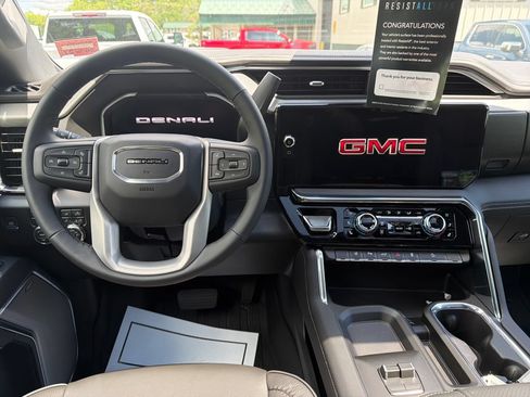 New 2026 GMC Sierra 2500 Denali w/ Denali Reserve Package AWD/4WD image 14