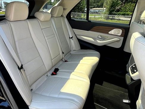 Used 2022 Mercedes-Benz GLE 350 4MATIC image 22