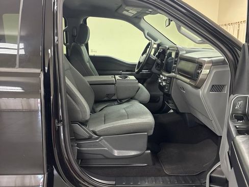 Used 2025 Ford F150 XLT w/ Equipment Group 301A Standard AWD/4WD image 22