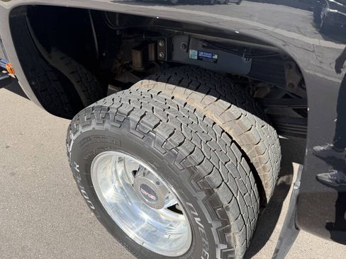 Used 2015 GMC Sierra 3500 Denali w/ Duramax Plus Package AWD/4WD image 18