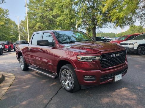 Used 2025 RAM 1500 Big Horn AWD/4WD image 7