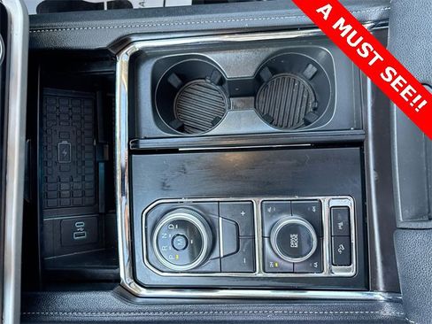 Used 2023 Ford Expedition Max XLT image 38