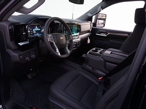 New 2026 Chevrolet Silverado 2500 LT w/ Leather Package image 9