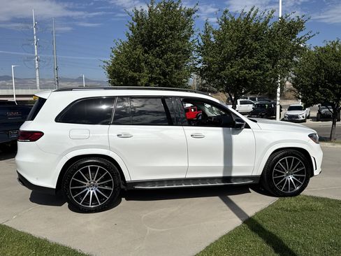 Used 2020 Mercedes-Benz GLS 580 4MATIC image 5