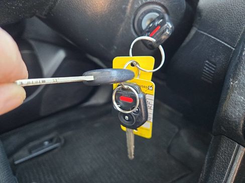 Used 2014 Subaru Crosstrek 2.0i Premium w/ Moonroof Package image 25