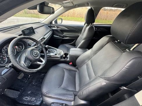 Used 2018 MAZDA CX-9 Touring image 28