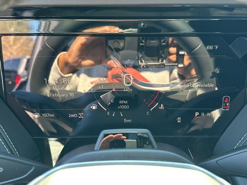 New 2026 GMC Yukon XL Elevation w/ Elevation Premium Package image 29