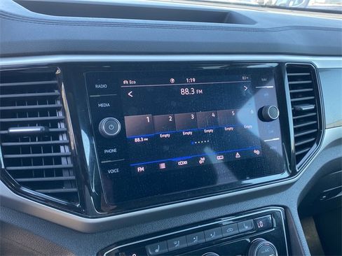 Used 2023 Volkswagen Atlas Cross Sport SEL R-Line image 26