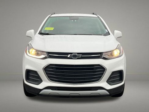Used 2020 Chevrolet Trax LT w/ LT Convenience Package FWD image 9
