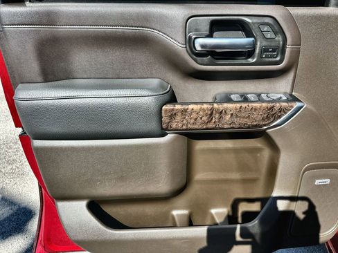 Certified 2022 GMC Sierra 3500 Denali w/ Denali Ultimate Package image 23