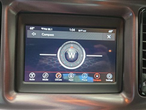Used 2019 Dodge Challenger R/T RWD image 33