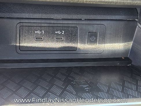 Used 2025 Nissan Murano SV FWD image 30