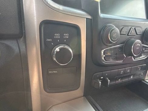 Used 2015 RAM 3500 Big Horn w/ Black Appearance Group AWD/4WD image 18