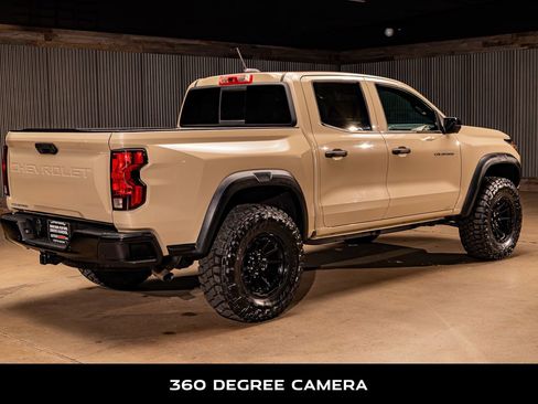 Used 2023 Chevrolet Colorado Trail Boss w/ Technology Package image 10