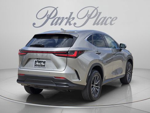Used 2026 Lexus NX 350 AWD image 4