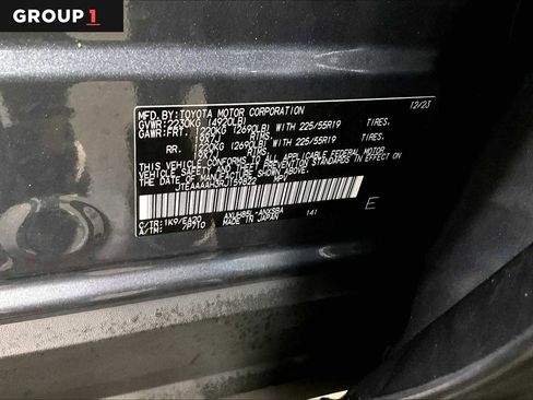 Certified 2024 Toyota Venza Limited image 36