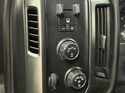 Used 2017 Chevrolet Silverado 1500 LT w/ All Star Edition image 27