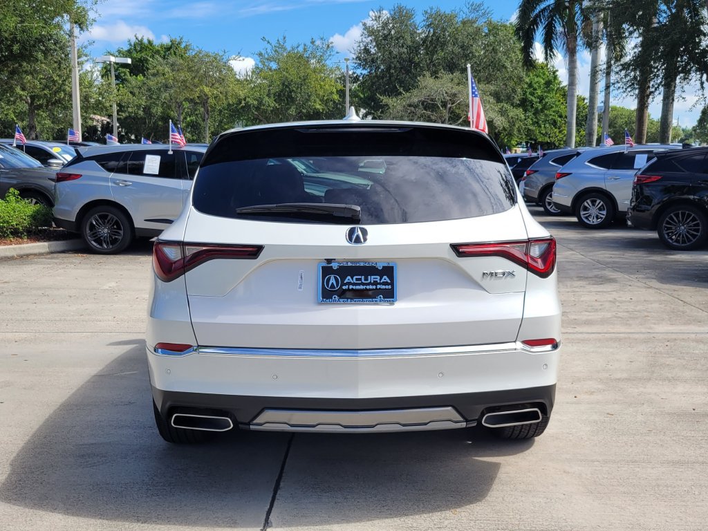 Certified 2025 Acura MDX w/ Technology Package FWD image 6
