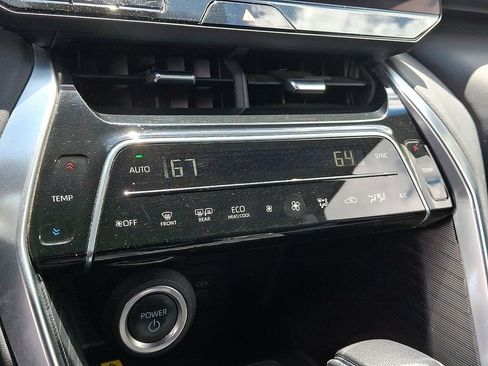 Used 2023 Toyota Venza Nightshade AWD/4WD image 16