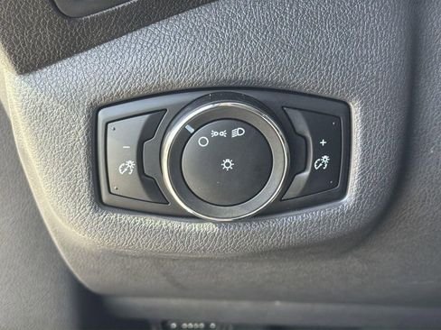 Used 2017 Ford Transit Connect XL image 14