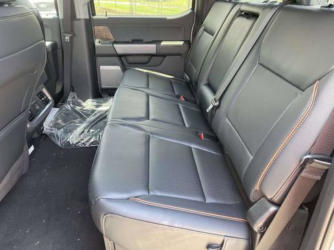 New 2026 Ford F250 Lariat w/ Black Appearance Package AWD/4WD image 12