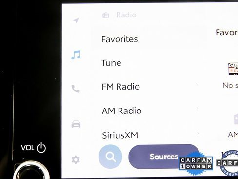 Used 2023 Toyota Venza LE image 23