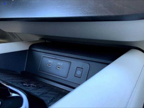 Certified 2025 Nissan Murano SL image 19