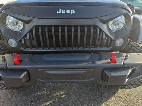 Used 2017 Jeep Wrangler Unlimited Rubicon image 28