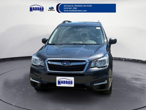 Used 2017 Subaru Forester 2.5i Premium w/ All-Weather Package AWD/4WD image 9