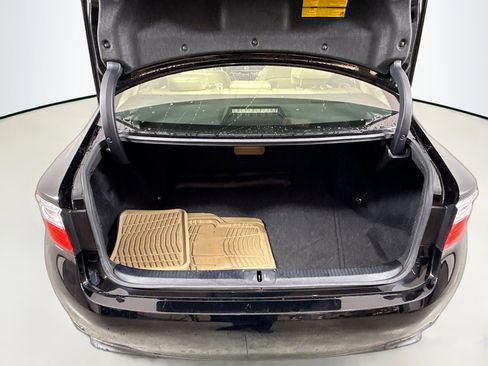 Used 2014 Lexus ES 350 w/ Ultra Luxury Package image 24