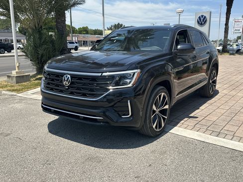 New 2026 Volkswagen Atlas Cross Sport SEL Premium R-Line AWD/4WD image 3