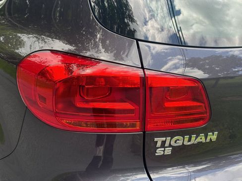 Used 2016 Volkswagen Tiguan SE AWD/4WD image 21