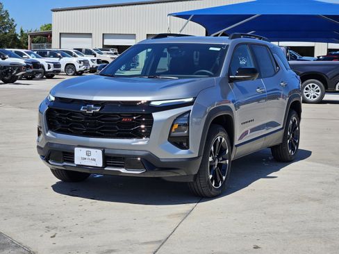 New 2026 Chevrolet Equinox RS w/ Convenience Package III FWD image 2