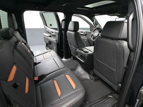 Used 2025 GMC Sierra 1500 AT4 w/ AT4 Premium Package image 54
