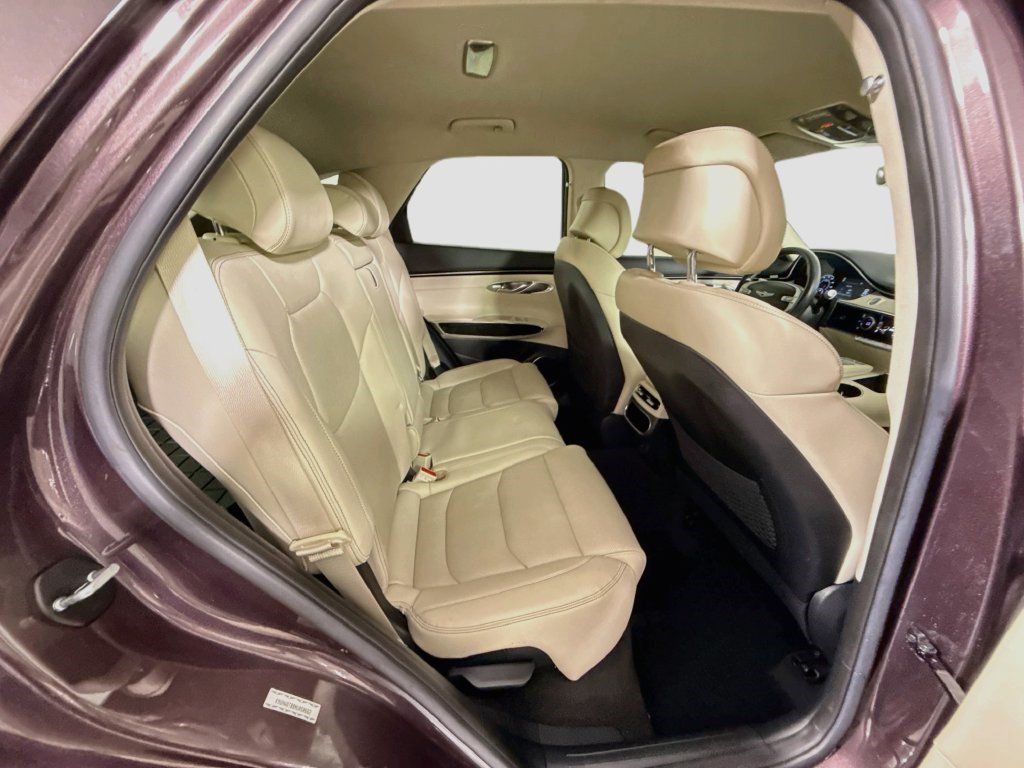 Used 2022 Genesis GV70 2.5T AWD/4WD image 26