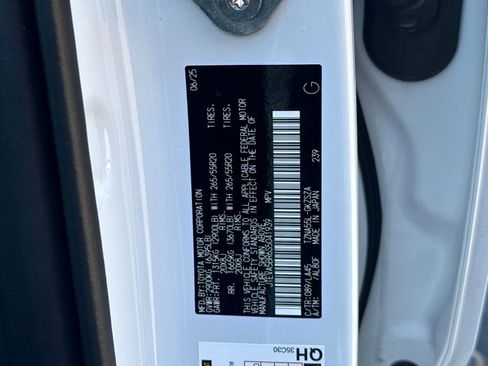 Used 2025 Toyota 4Runner 4WD image 43