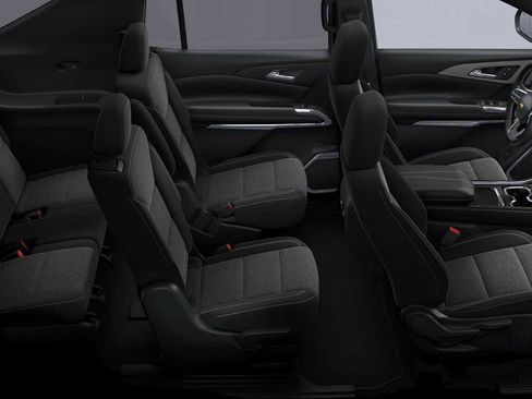 New 2026 Chevrolet Traverse LT w/ Sun and Wheel Package FWD image 7