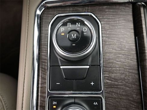 Used 2019 Ford Expedition Limited w/ Equipment Group 302A image 27