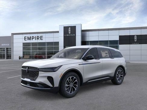 New 2026 Lincoln Nautilus Premier image 1