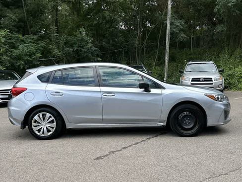 Used 2017 Subaru Impreza 2.0i AWD/4WD image 3
