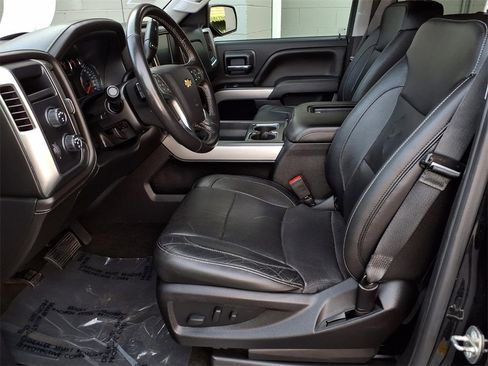 Used 2018 Chevrolet Silverado 1500 LTZ Z71 w/ LPO, Black Pack image 13